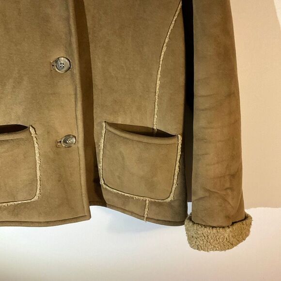 Fjall Sherpa Jacket, Small. Brown Pockets. Faux Suede, Shearling. Thick and warm - Picture 5 of 16
